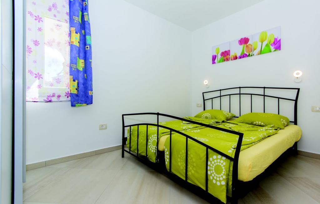 Apartment Vilic Pula Exterior photo