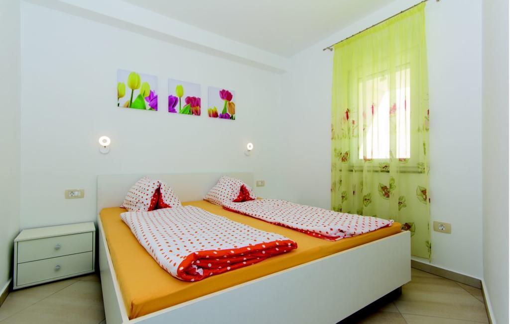 Apartment Vilic Pula Exterior photo