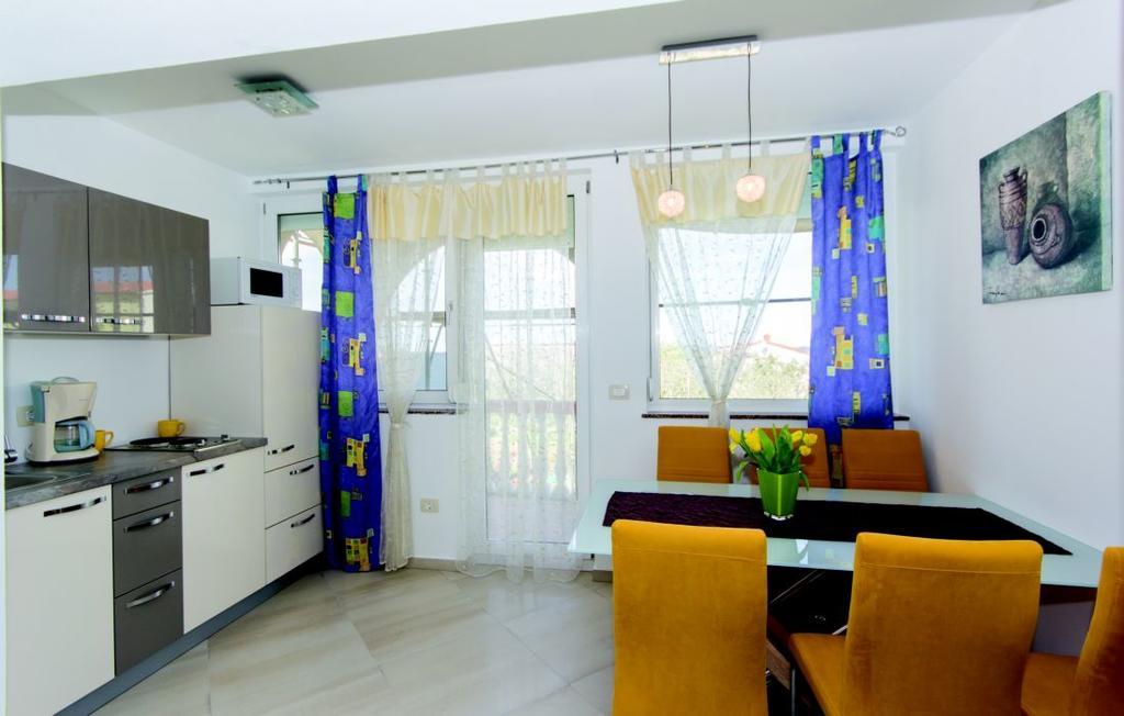 Apartment Vilic Pula Exterior photo